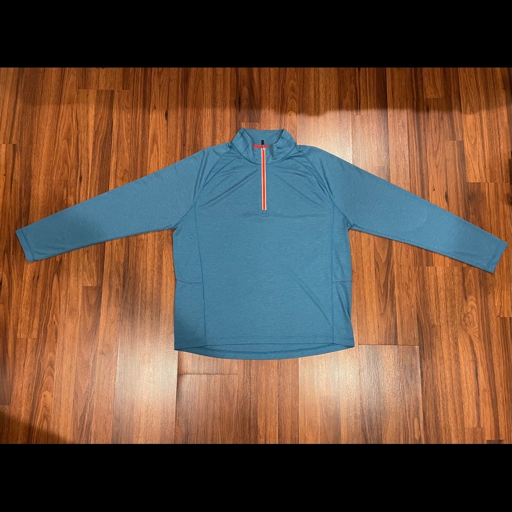 Tommy Bahama Long Sleeve Half Zip Sweatshirt!
